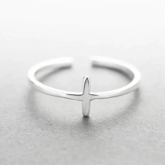 Minimalist 925 Sterling Silver Dainty Sideways Cross Ring - Picture 3 of 4